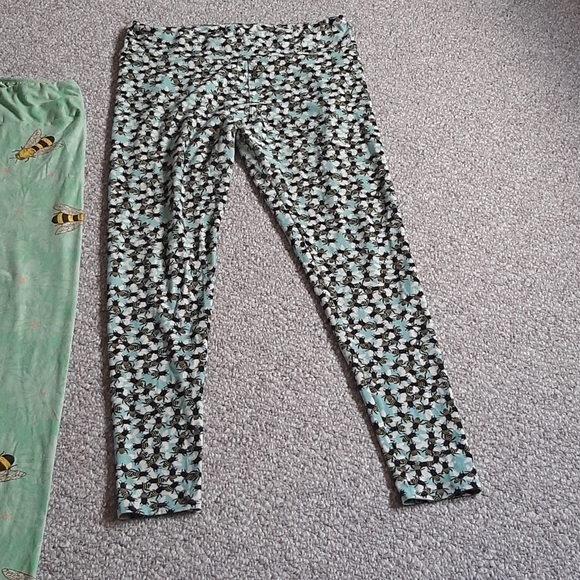 Bundle of Lularoe Bee Print Leggings - Picture 3 of 8